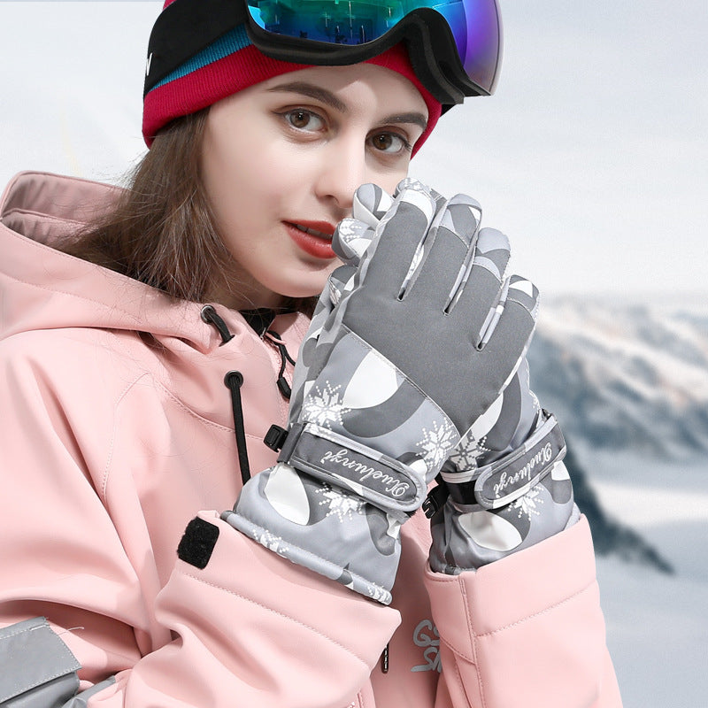 Women's Winter Outdoor Warm Cycling Thick Ski Gloves - Premium 0 from AdventureParent - Just $20.36! Shop now at AdventureParent